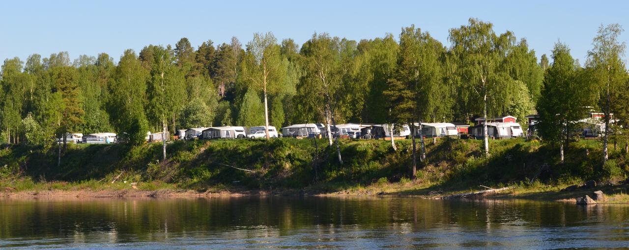 Отель Sikfors Konferens & Fritidsby Vargbacken Экстерьер фото